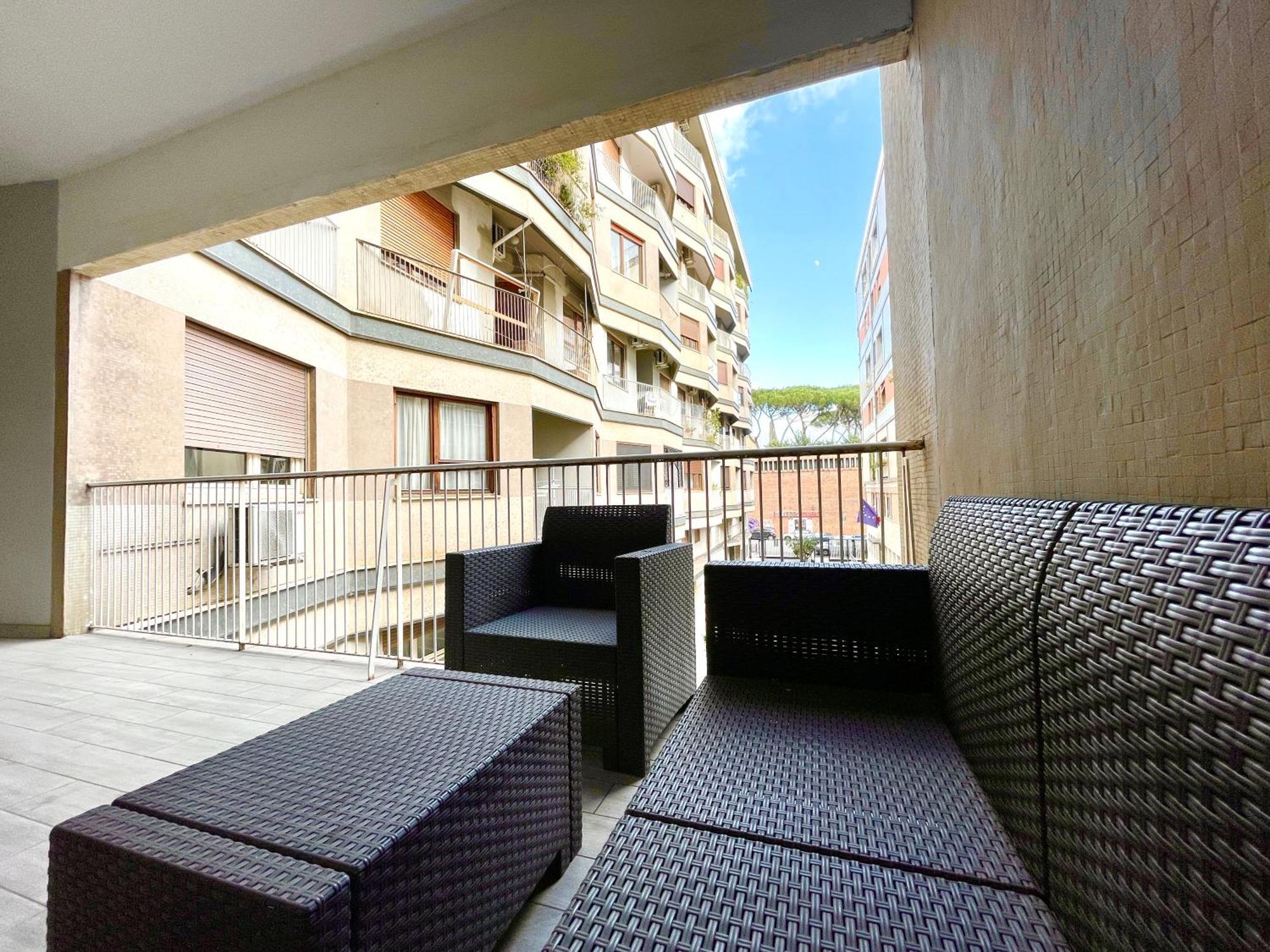 Domus Laterani By Jfm - Comfortable Apartment Big Terrace Colosseo 罗马 外观 照片